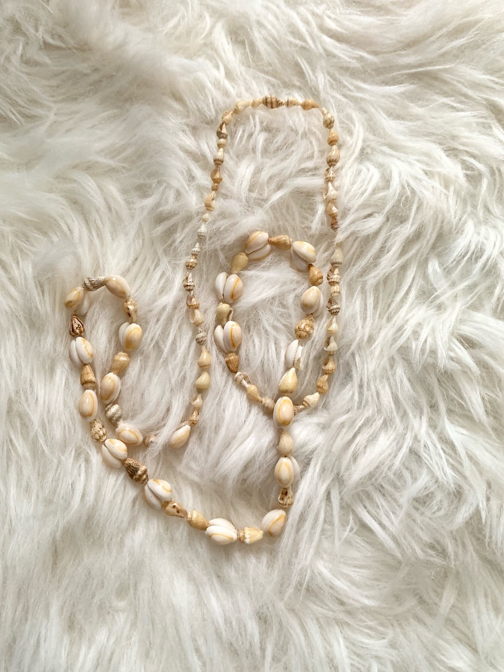 Vintage Beach Shell Coastal Long Strand Single Necklace